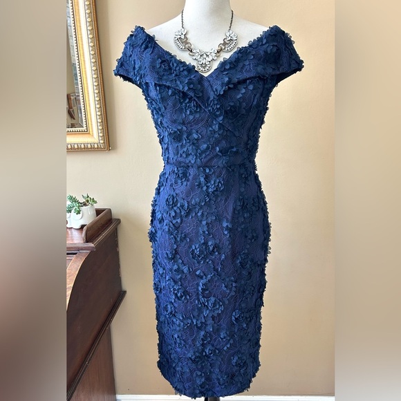 XSCAPE 3D Floral Lace Off-The-Shoulder Dress Navy Blue Faux Wrap Size 10 - Picture 2 of 11
